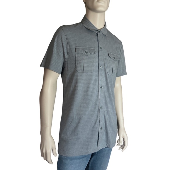 Banana Republic Button Front Shirt Short Sleeve Textured Knit NWT - Picture 2 of 16